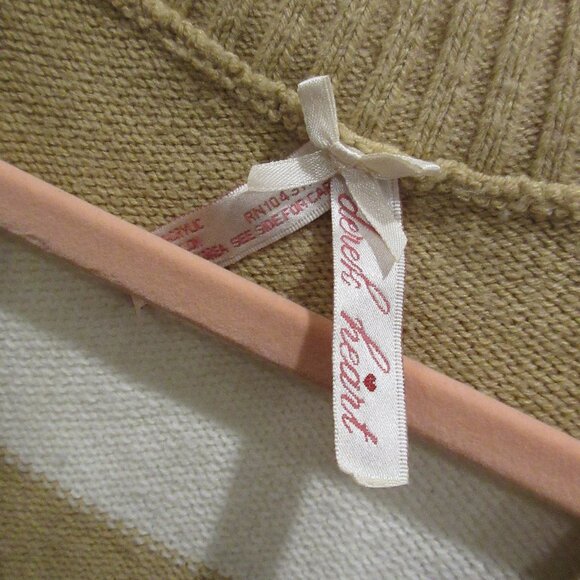 women's size M green sweater - Picture 3 of 6